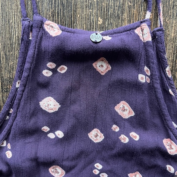 Billabong top! - Picture 2 of 3